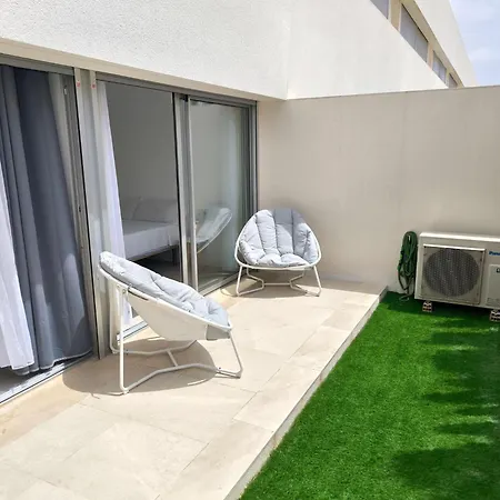 Guest house Elegant Ground Floor In La Coronelita, Balcones, With Communal Pool Torrevieja