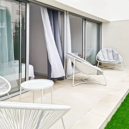 Elegant Ground Floor In La Coronelita, Balcones, With Communal Pool Torrevieja